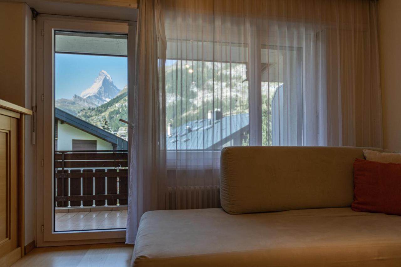 Joy - Matterhorn View Apartment Zermatt Exterior photo